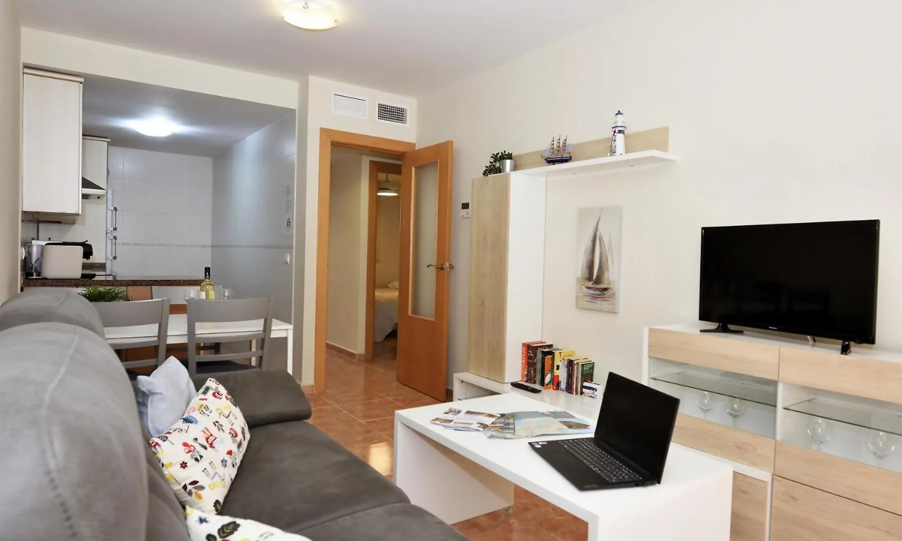 Vera Playa Bajo 2 Terrazas Jardin Piscina Parking 0*,  Spain