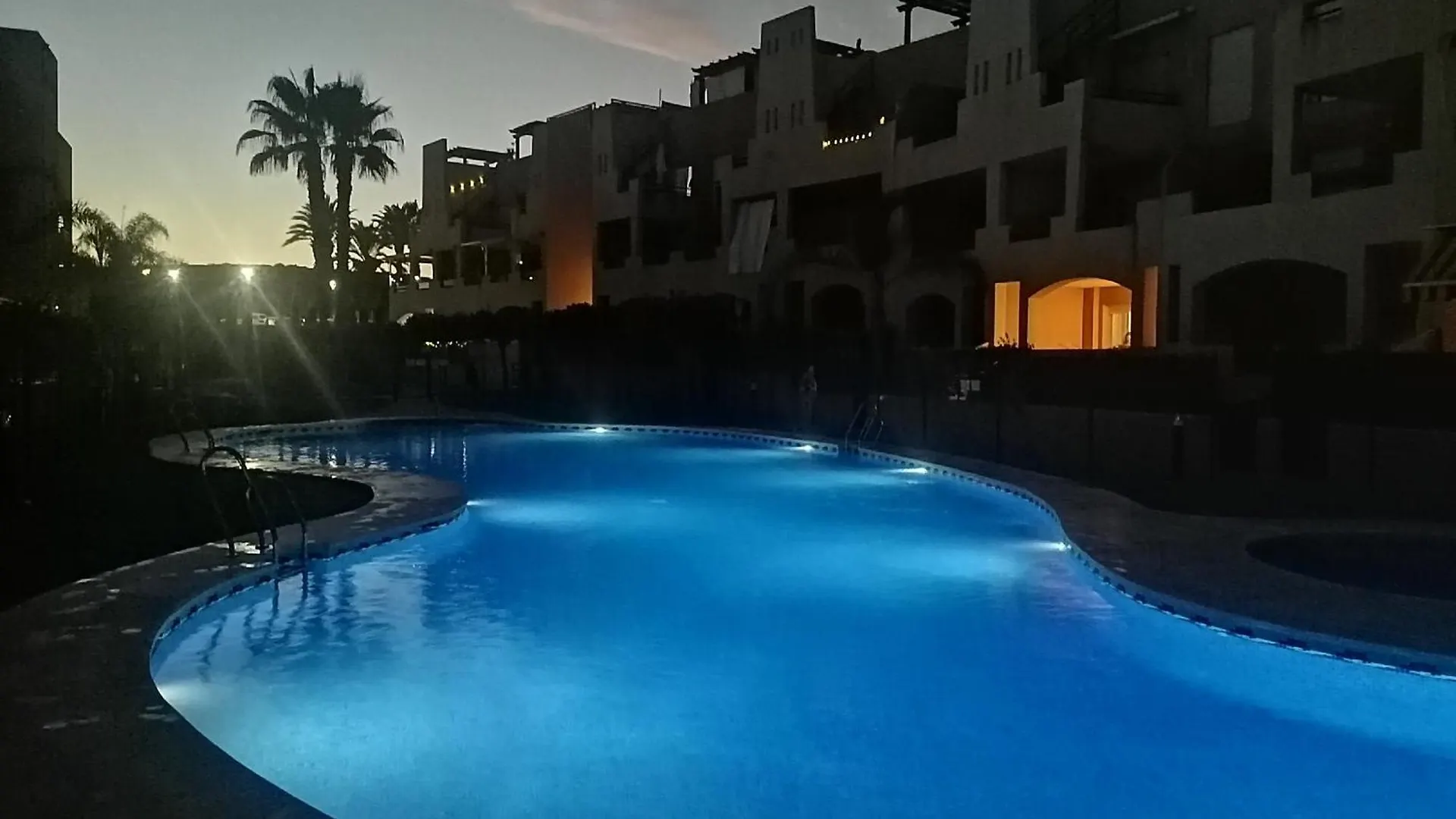 Vera Playa Bajo 2 Terrazas Jardin Piscina Parking Spain